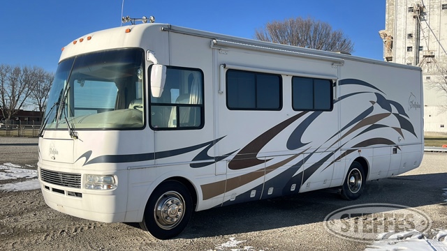 2005 National Dolphin 5320